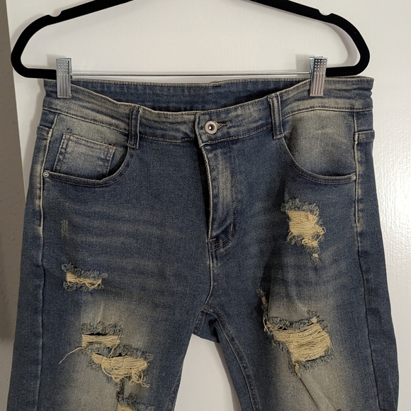 Shorts - Picture 2 of 2